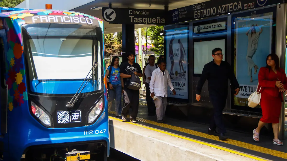 1076248_Tren ligero en servicio a Xochimilco _impreso