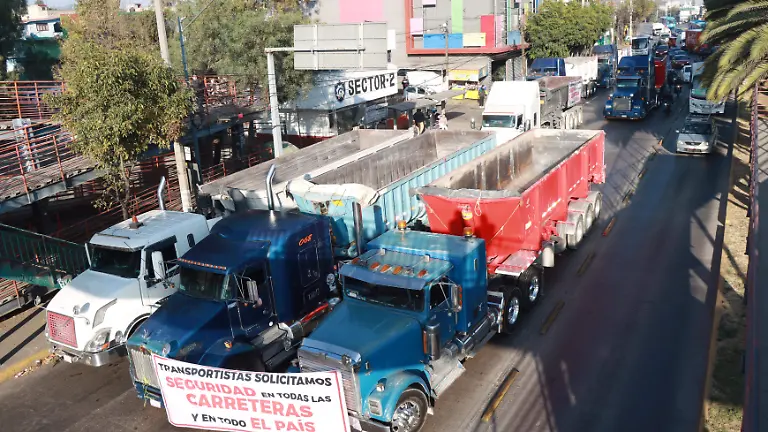 6187740-SVT24NOV2025-023