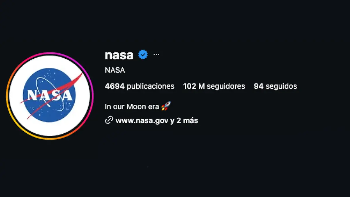 Taylor Swift-Luna-NASA