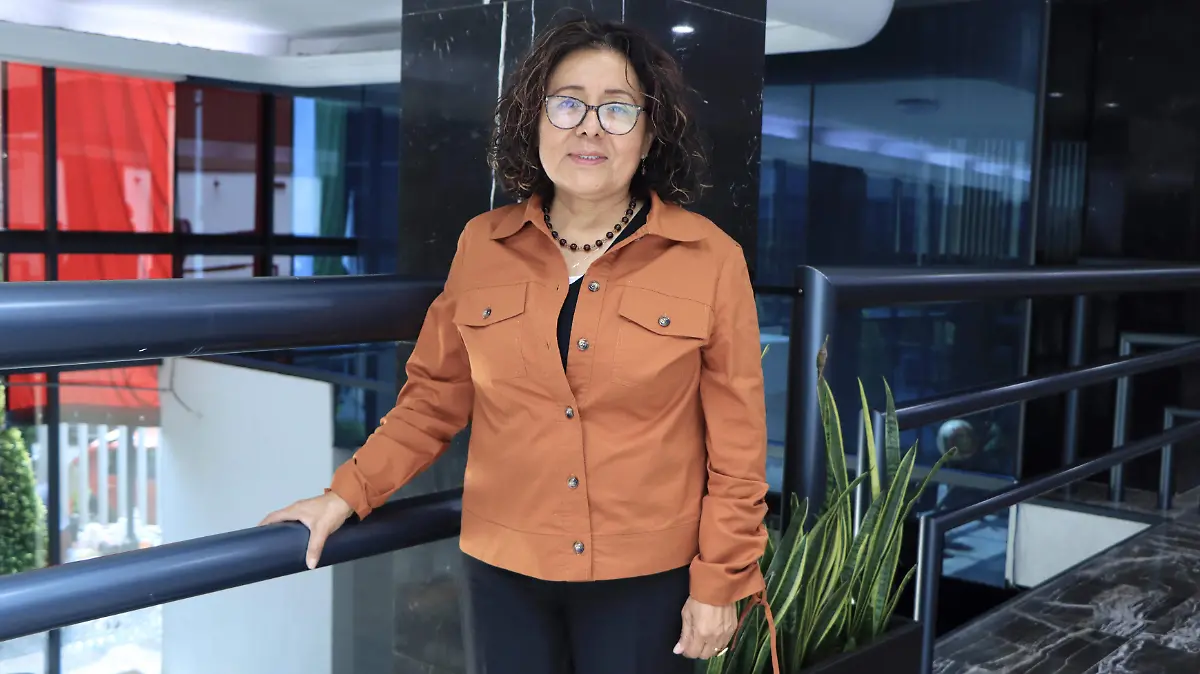 INES GONZALEZ NICOLAS