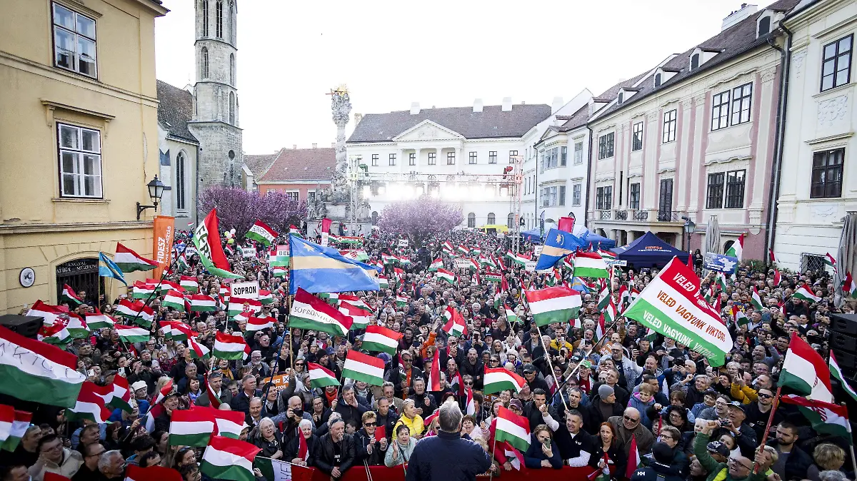 04d824020bd15ac1bbfc50b9162a7540275e8d48