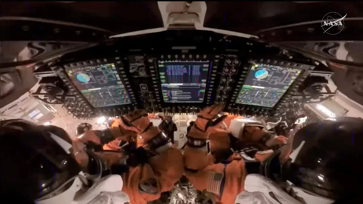 2026-04-10T224621Z_1519662275_RC2MMKAWA39H_RTRMADP_3_SPACE-MOON-ARTEMIS