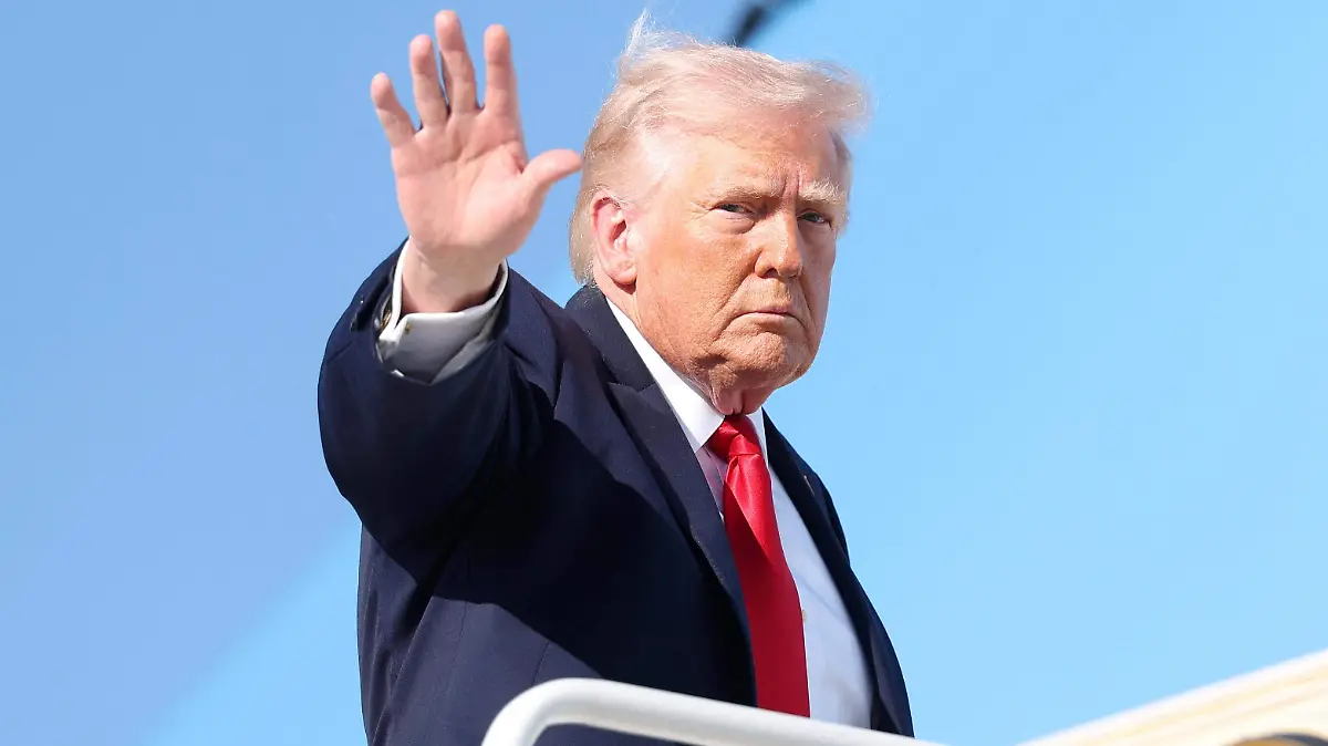 AFP__20260411__2270904251__v2__HighRes__PresidentTrumpDepartsWashingtonEnrouteToMiam