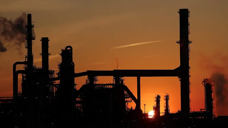 2026-04-09T084712Z_1488934614_RC2HLKA82AKY_RTRMADP_3_IRAN-CRISIS-FRANCE-ENERGY