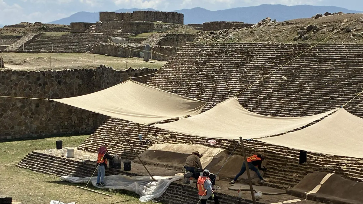 Monte Albán en imágenes