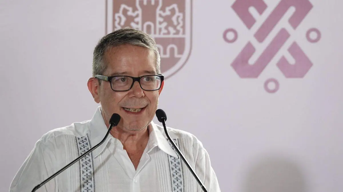 938674_Martí Batres PILARES Carlos Monsiváis_web