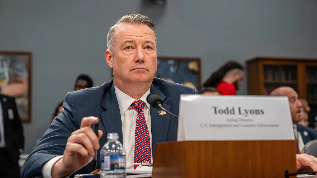 5bf0ab0317738857b4f6bffe5926a57526904f56