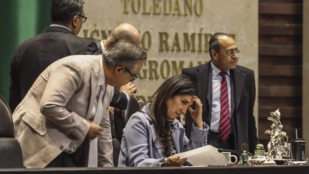 Semana de 40 horas, reformas anticorrupción y nombramientos del INE: los pendientes en Cámara de Diputados