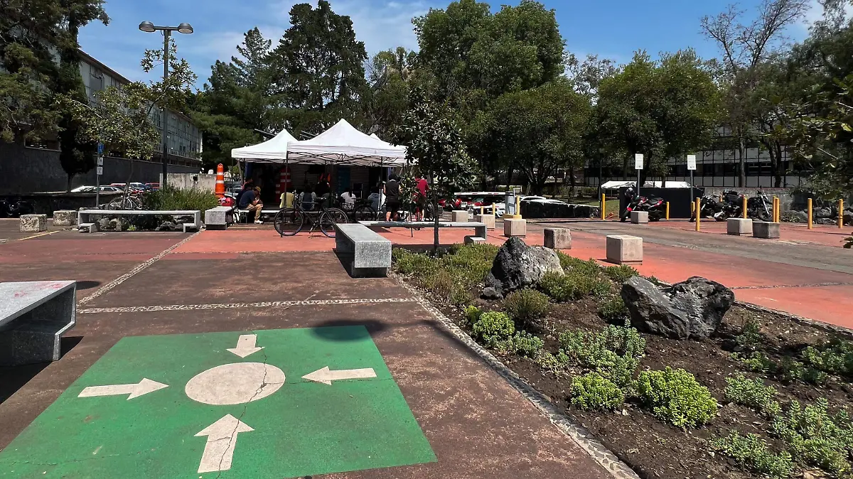 ESTACIONAMIENTOS CU FOTO IVONNE RODRIGUEZ (1)