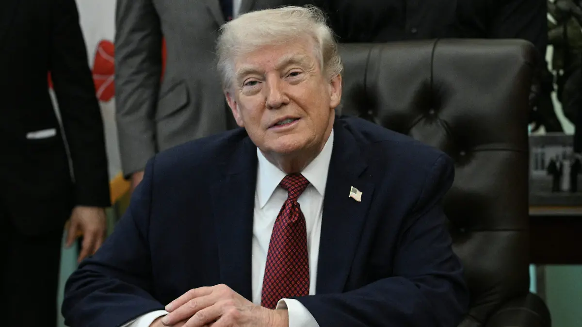 AFP__20260418__A8A394E__v1__HighRes__UsPoliticsTrump