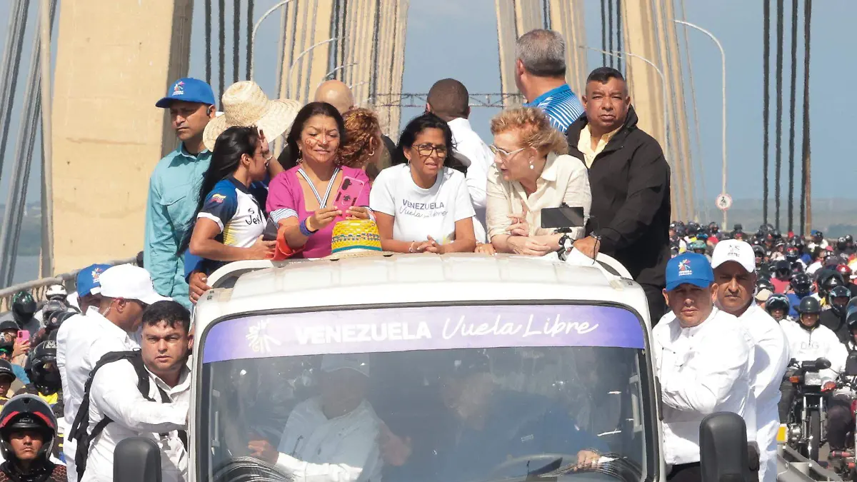 ddd61311bf18ff18b5bfe14aef2bac16e99ed068