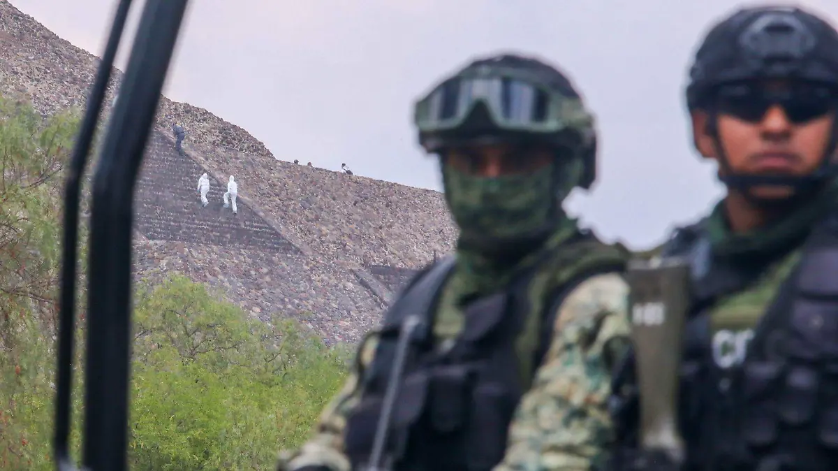 1078365_Balacera Pirámide de Teotihuacán_web