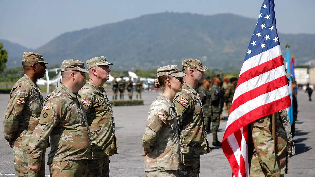 2026-04-16T172420Z_1421795896_RC2FQKAB7MBL_RTRMADP_3_EL-SALVADOR-USA