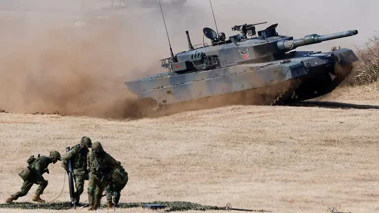 2026-04-15T035542Z_1104624308_RC2QYIAT3E3Z_RTRMADP_3_JAPAN-DEFENCE