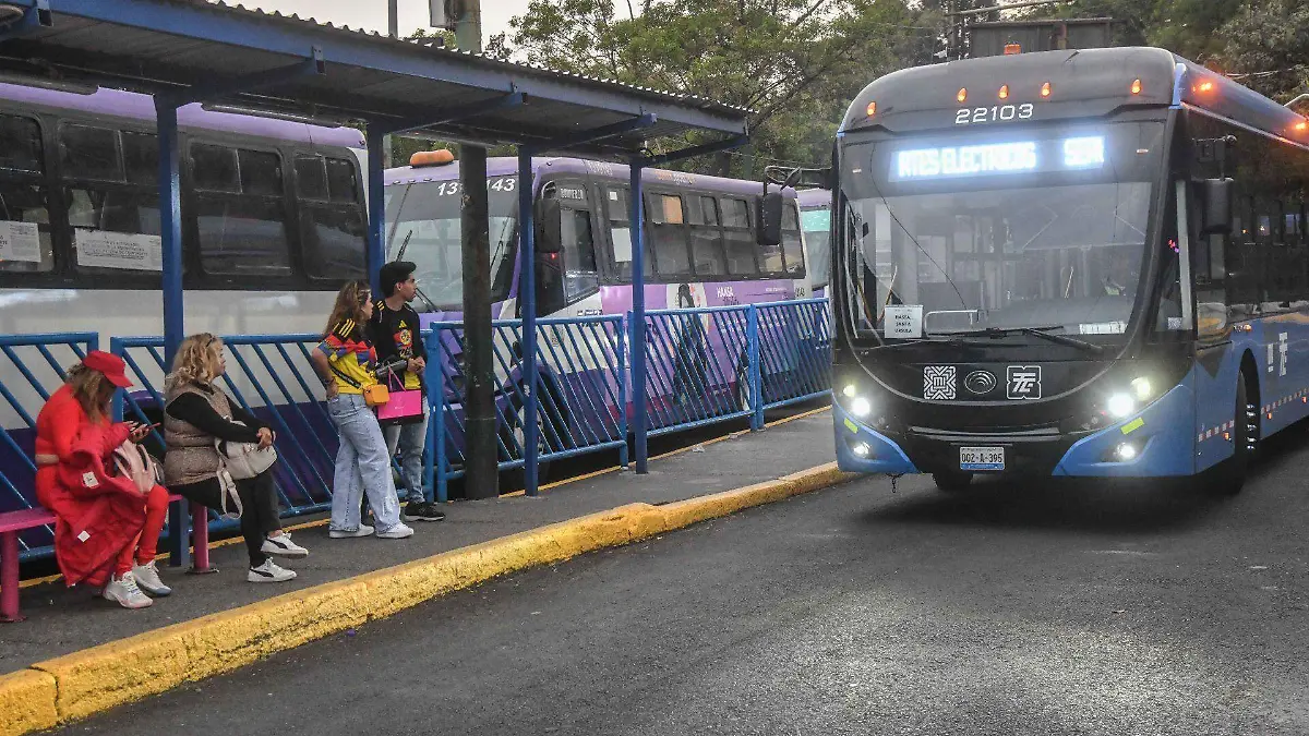 1077180_Trolebús Chapultepec Servicio Auxiliar_web