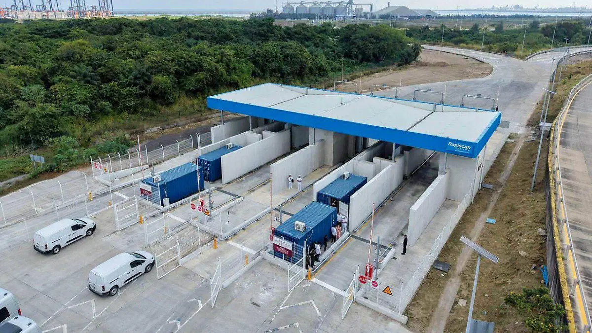 1057833_Veracruz Nueva Aduana_web