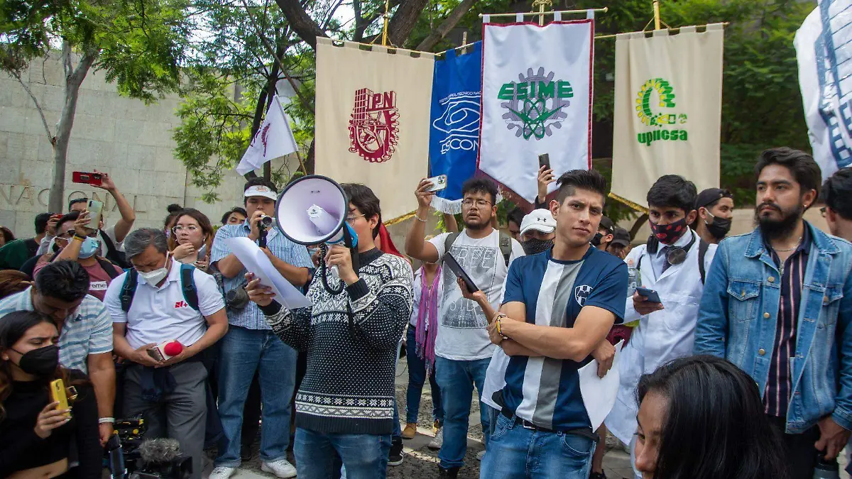 894063_Protesta IPN Dirección General_web