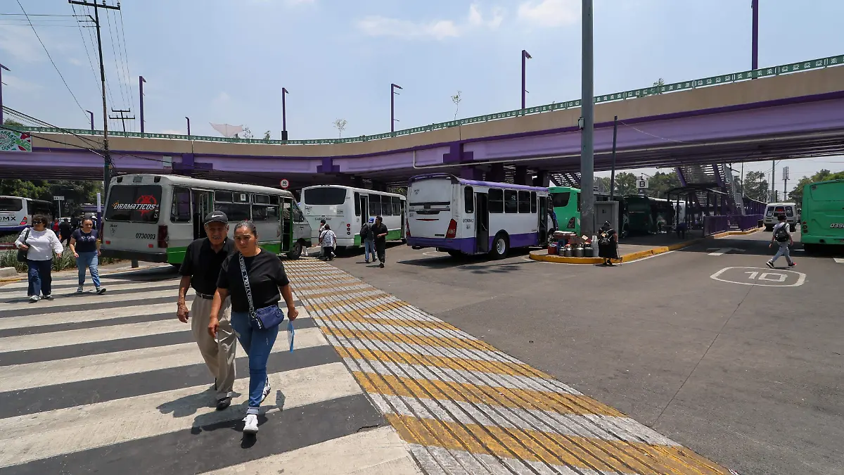 _Recorrido por la periferia del estadio azteca.-10