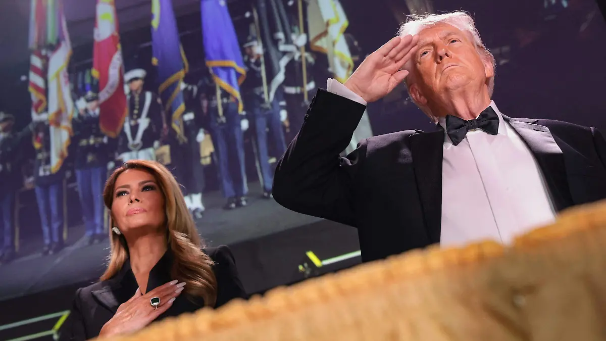 2026-04-26T002408Z_97401948_RC2OWKAT62HE_RTRMADP_3_USA-WHITEHOUSE-DINNER