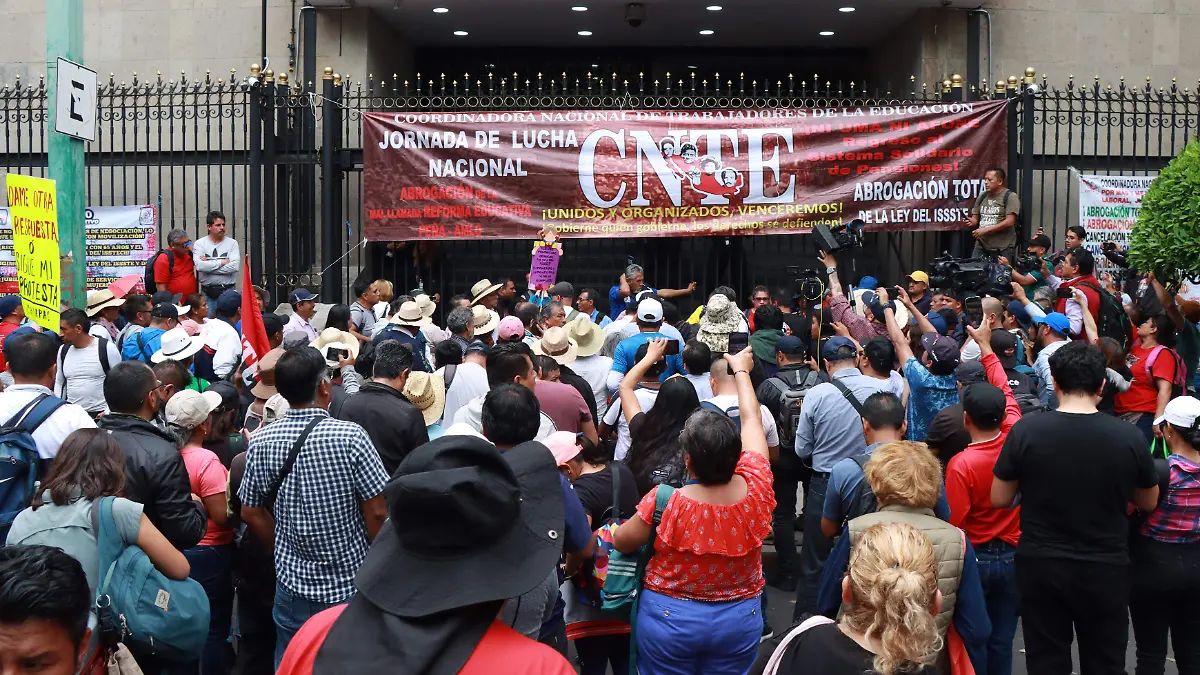 6127796-SVT02JUNIO2025-100