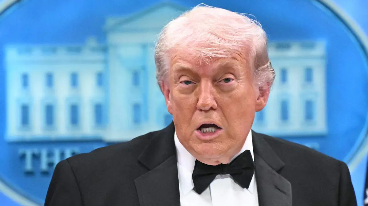 AFP__20260426__A8Z27U7__v1__HighRes__WhiteHouseCorrespondentsAssociationDinner