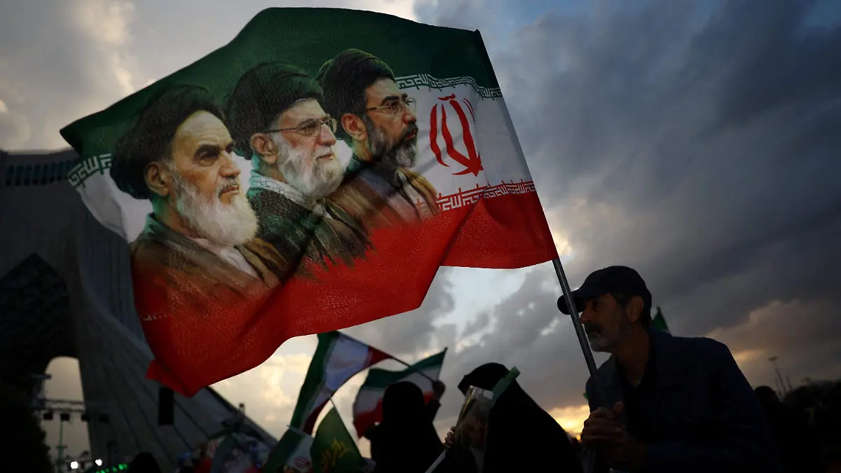 2026-04-30T041705Z_1365669286_RC23ZKALP9PG_RTRMADP_3_IRAN-CRISIS