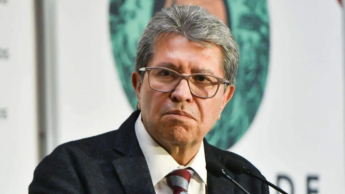 1074730_Monreal Conferencia Plan B_web