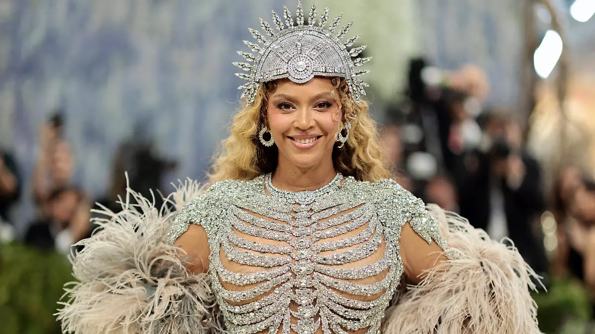 AFP__20260505__2274545449__v1__HighRes__The2026MetGalaCelebratingCostumeArtArrivals