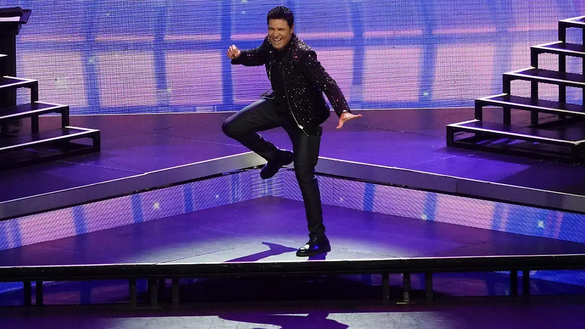 1078786_Bailemos Otra Vez Chayanne_web
