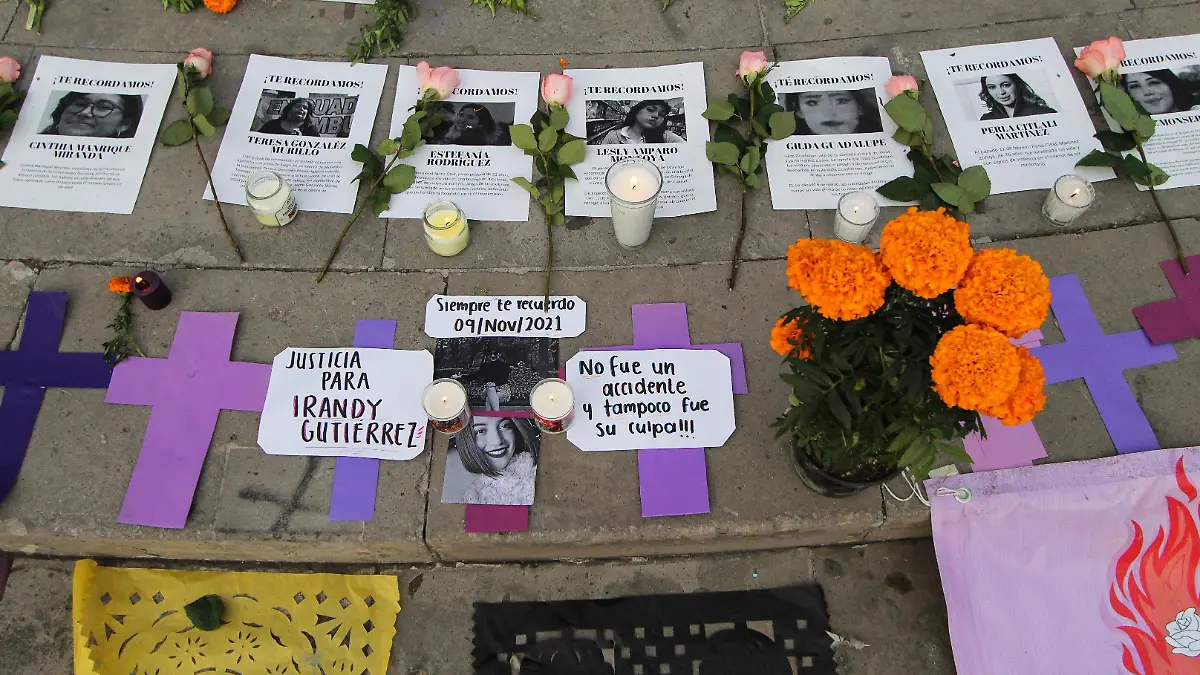 6177273-251108_ALTAR PARA VICTIMAS DE FEMINICIDIO_IS-22