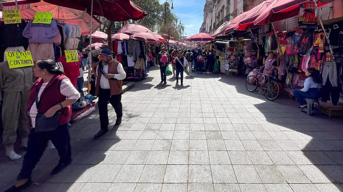 CAIDA DE ISR POR DEBILIDAD DE ECONOMIA Y EMPLEO INFORMAL romina solis (1)