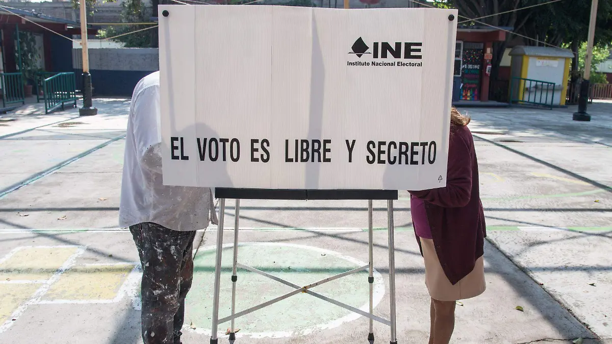 868095_Votación Revocación Mandato_web