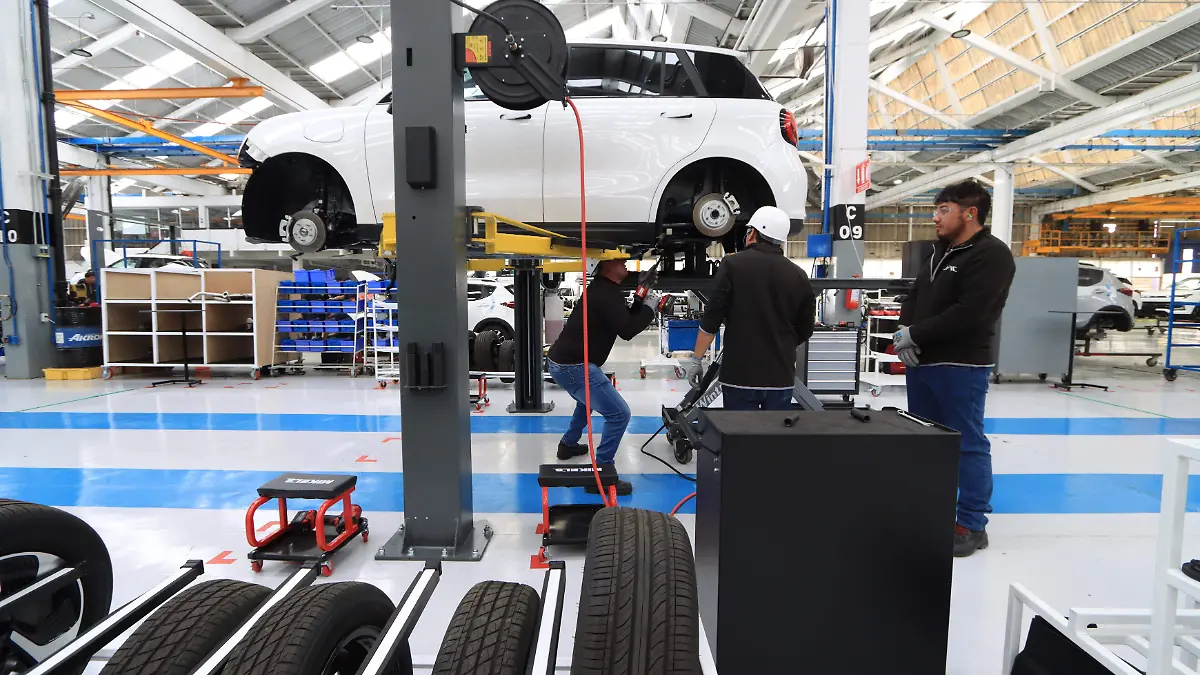 PLANTA DE ENSAMBLE GIANT MOTORS LATINOAMERICA-55