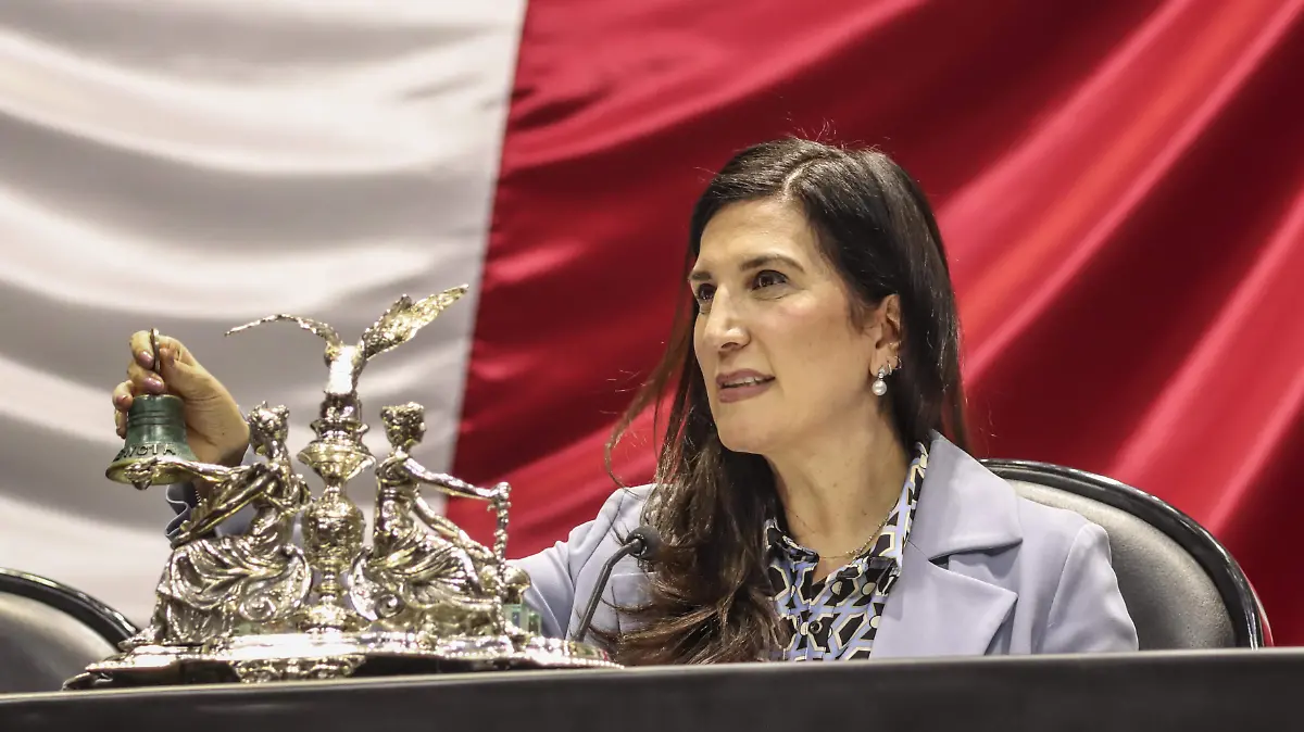 Kenia Lopez Rabadan Camara de Diputados Sesion Comision Permanente (15)