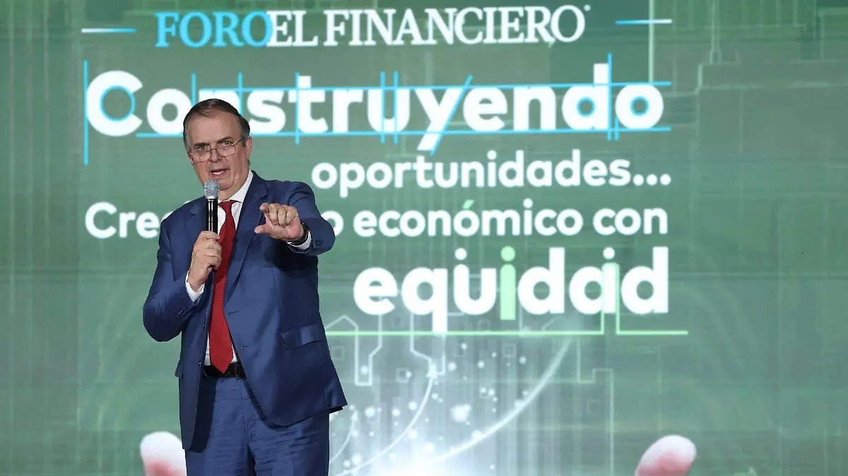 1081657_Marcelo Ebrard Foro El Financiero_web