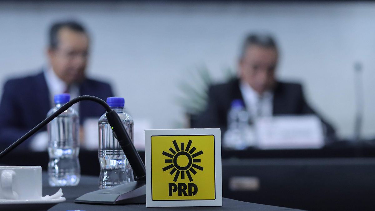 PRD SE AHOGA EN DEUDAS Y EXIGE AL INE SALVARLO DEL DESFALCO LOCAL