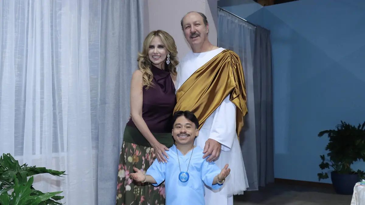 Raquel Bigorra, Rodrigo Murray y Abelito-2
