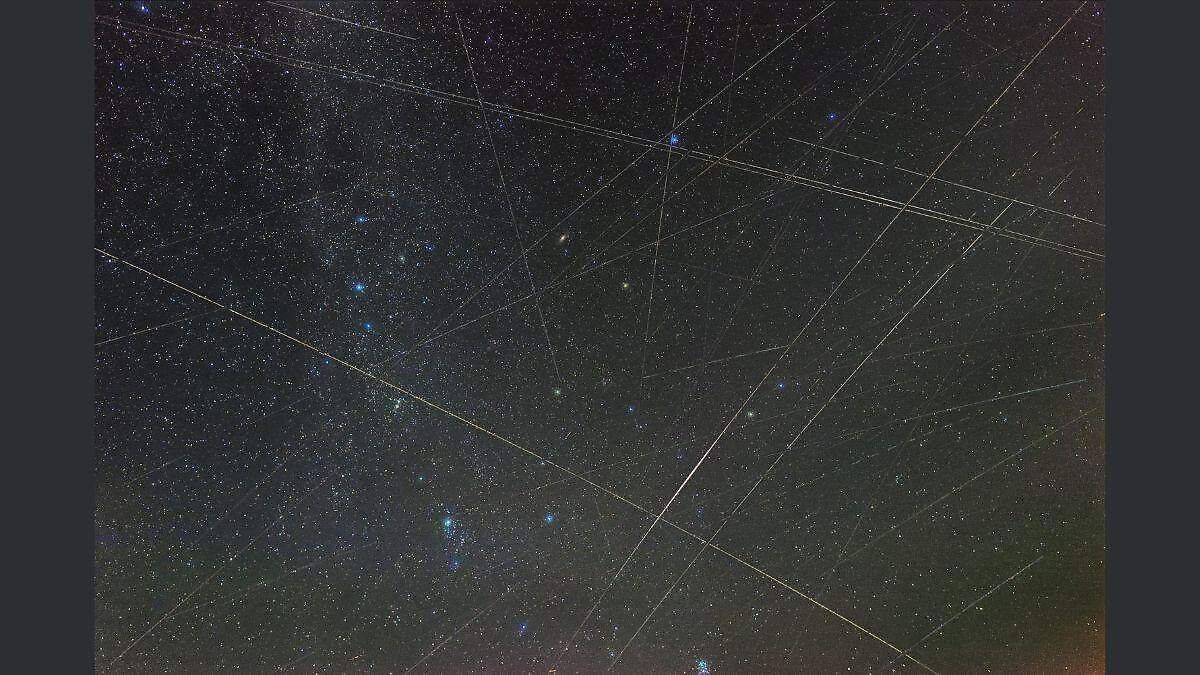Nueva carrera espacial: megaconstelaciones de satélites disputan el ciberespacio
