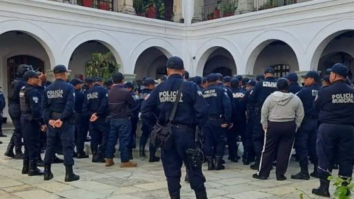 Protestas de policías en Oaxaca