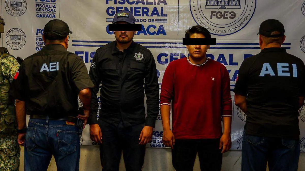 detienen a director de policial de Oaxaca