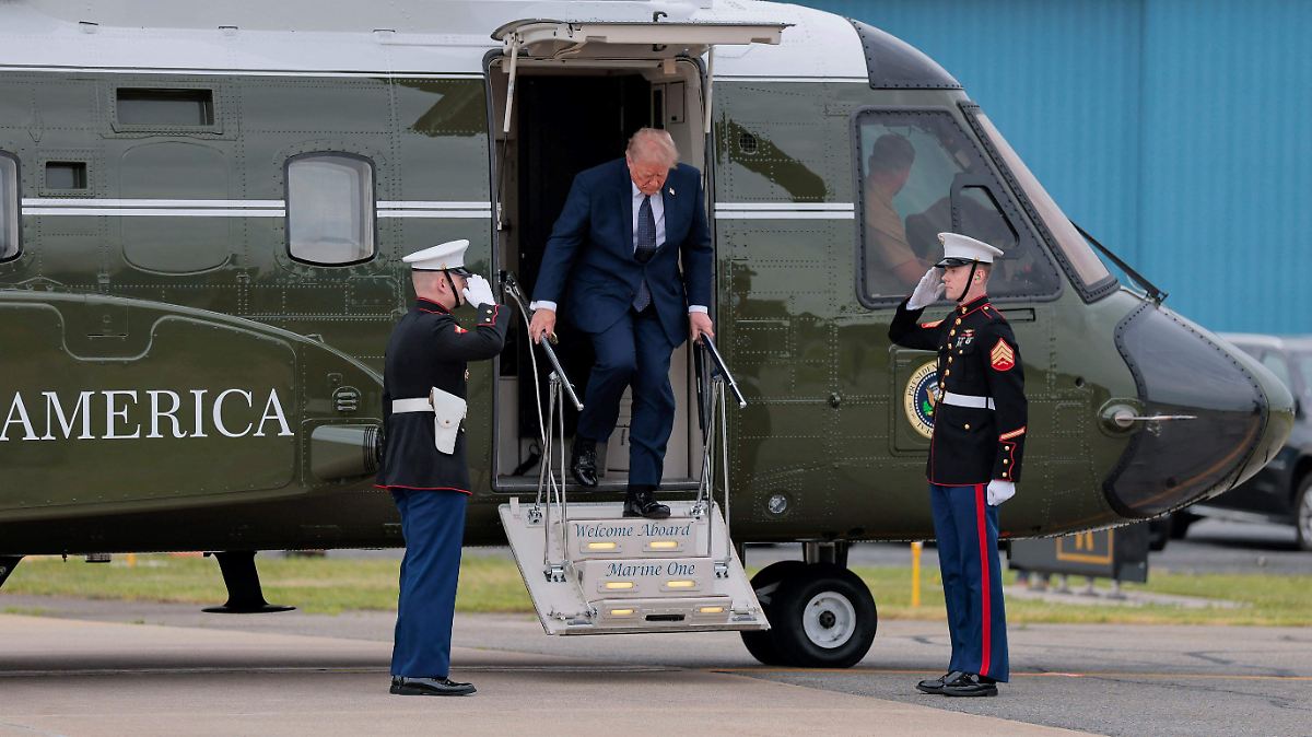 Trump cancela asistencia a boda de su hijo por crisis con Irán