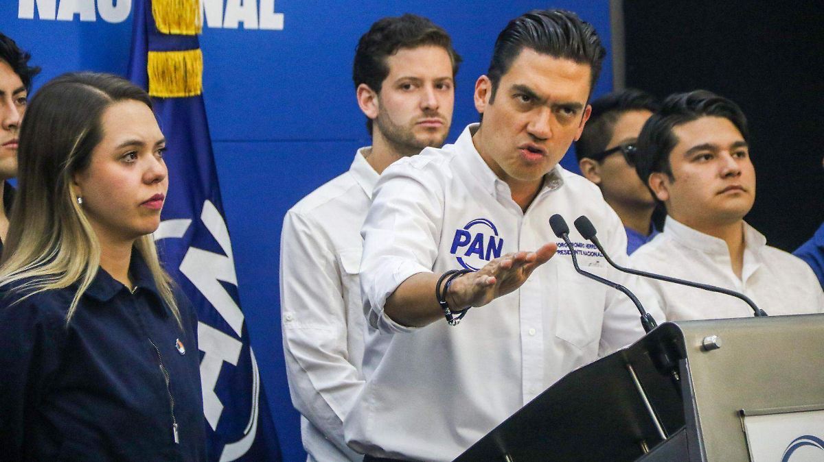 PAN CIERRA FILAS: 'Si tocan a Maru, nos tocan a todos'