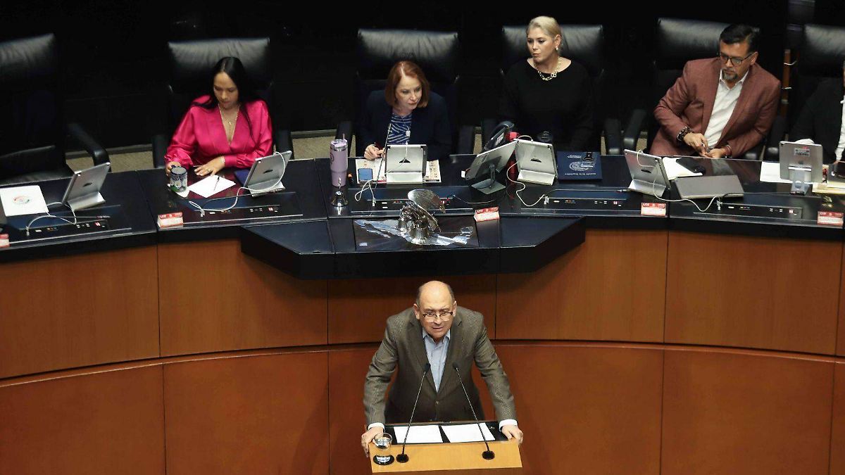 MORENA ACUSA A OPOSICIÓN DE ENTREGUISMO; PAN DENUNCIA AUTORITARISMO