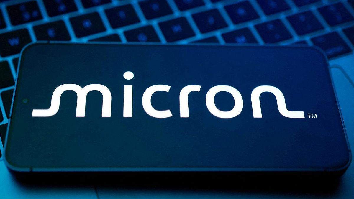 Micron alcanza valuación de un billón de dólares impulsada por chips de IA