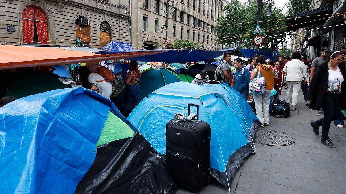 CNTE ASFIXIA AL CENTRO: COMERCIOS EN PICADA