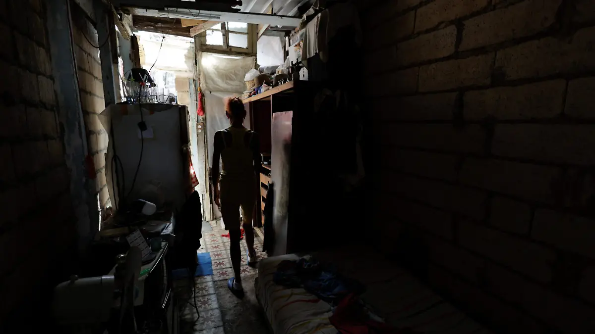 2026-05-14T170523Z_1108950670_RC239LAKEPTC_RTRMADP_3_CUBA-CRISIS-BLACKOUTS