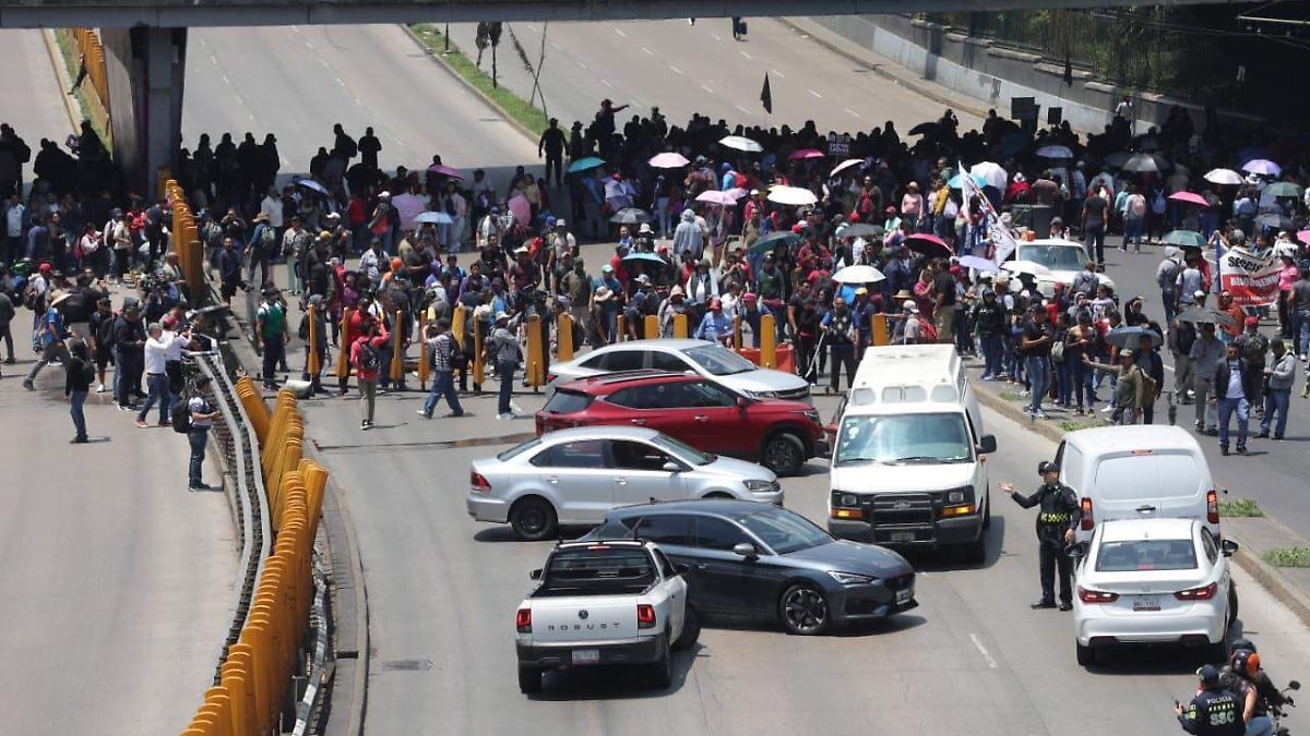 CNTE DESQUICIA CDMX: BLOQUEOS MASIVOS PARALIZAN CAPITAL