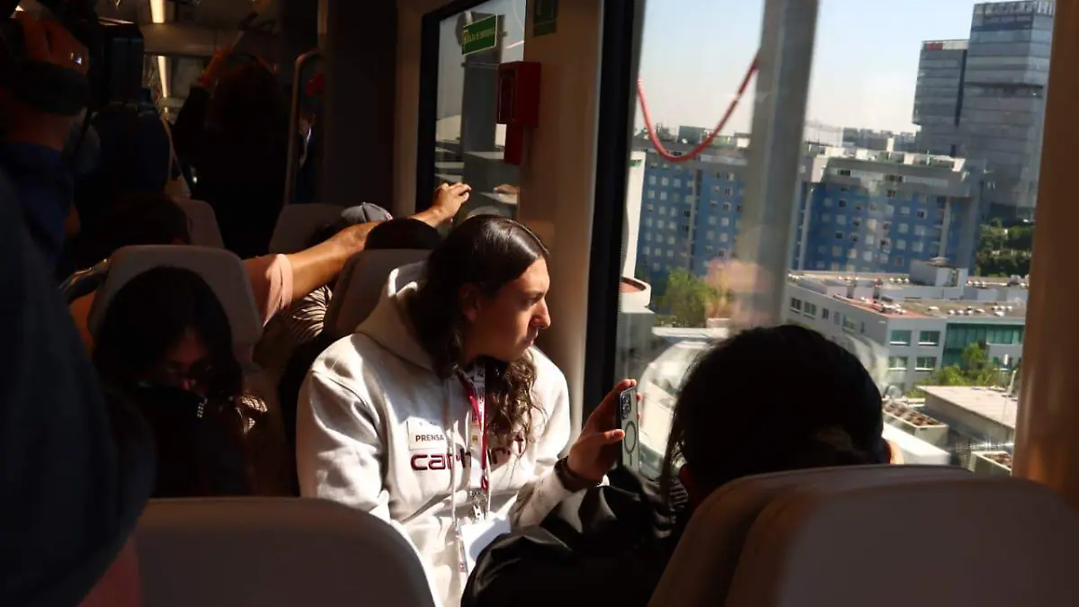 Tren Mexico Toluca. LAURA LOVERA (18)