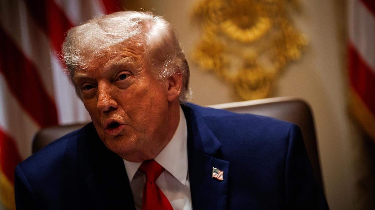 TRUMP EXIGE A IRÁN: "ADIÓS BOMBA ATÓMICA"