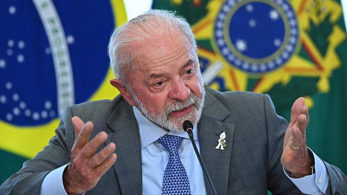 LULA ACUSA A BOLSONARO DE TRAICIÓN POR ARANCELES DE EU